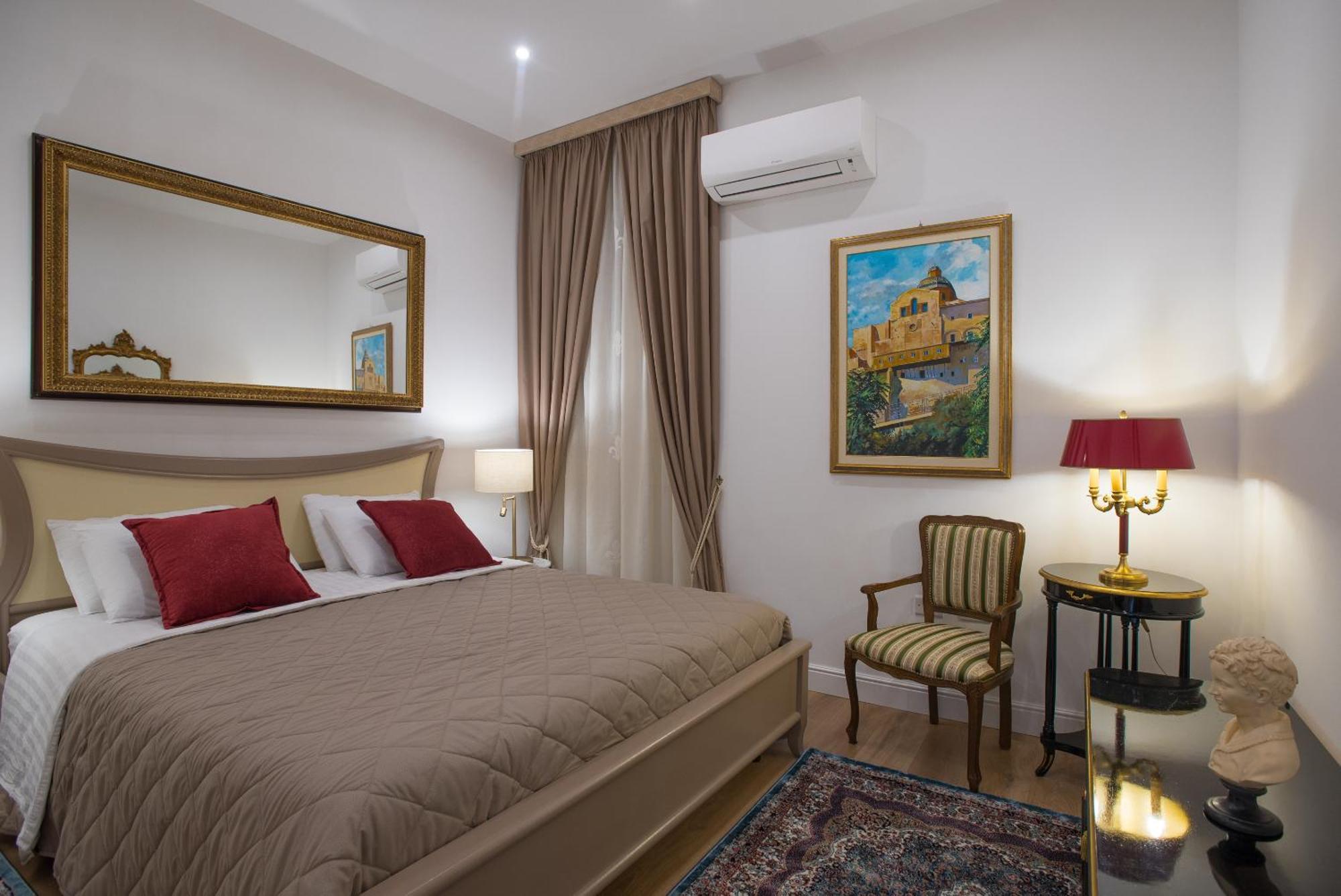 Suite Apartment In The City Centre Cagliari Kültér fotó